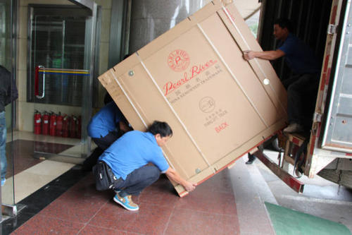 铜仁钢琴贵重工艺品无忧运